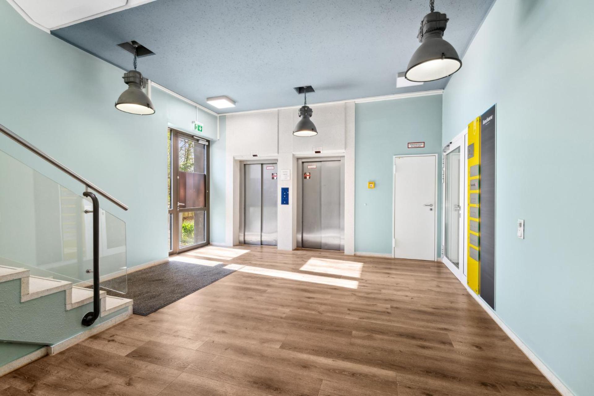 Limehome Munich Fritz-Erler Str ภายนอก รูปภาพ