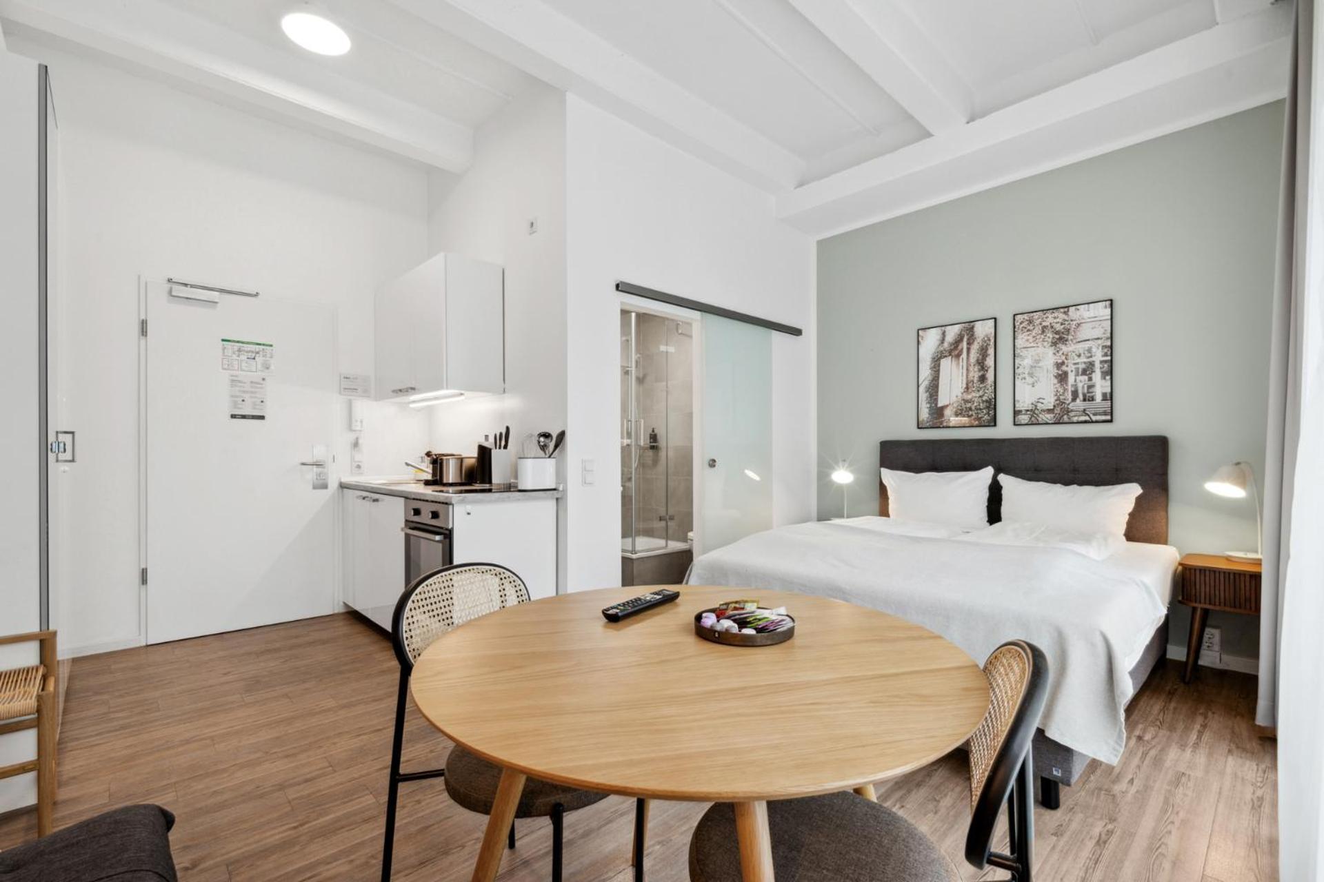 Limehome Munich Fritz-Erler Str ภายนอก รูปภาพ