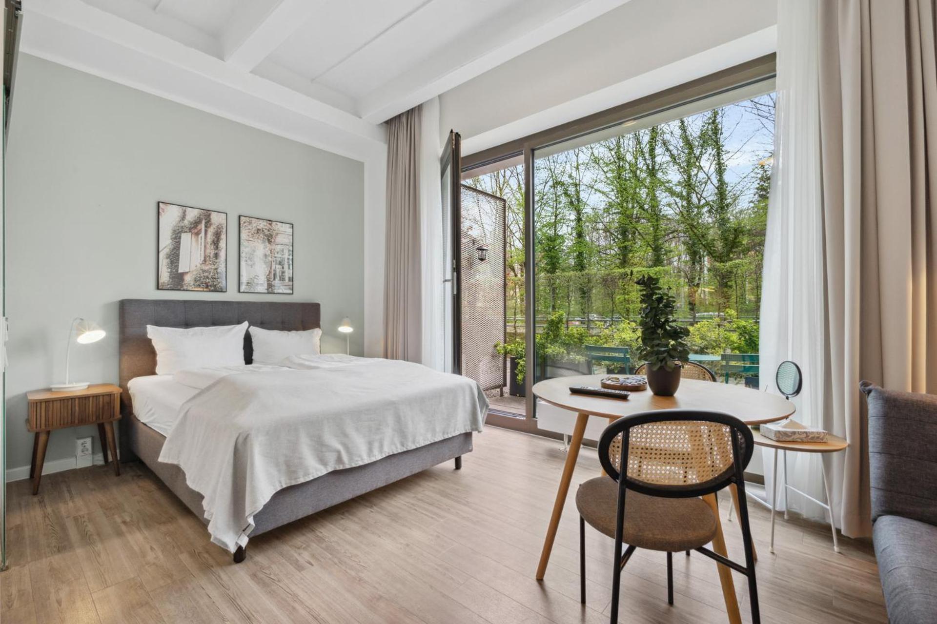 Limehome Munich Fritz-Erler Str ภายนอก รูปภาพ