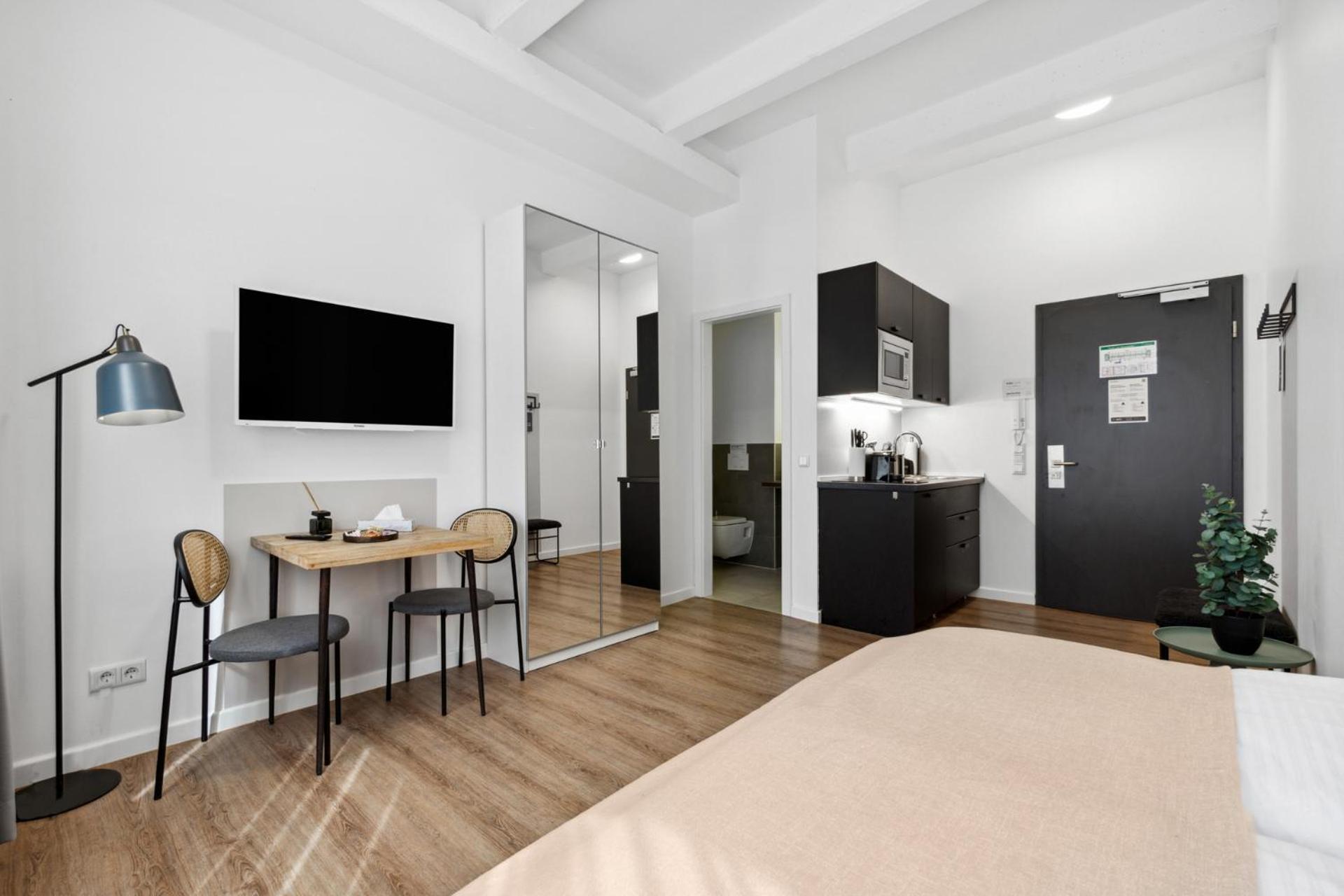 Limehome Munich Fritz-Erler Str ภายนอก รูปภาพ